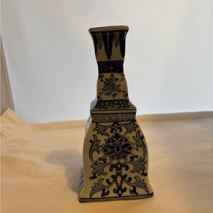 Vintage Andrea by Sadek blue and white chinoiserie style candle holder.